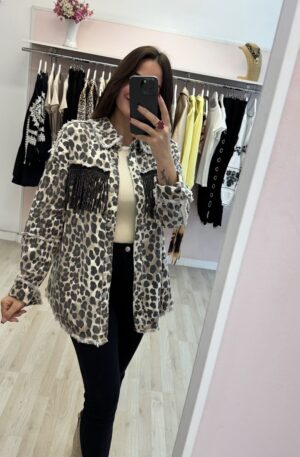 Chaqueta print flecos