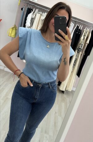 Blusa denim hombreras